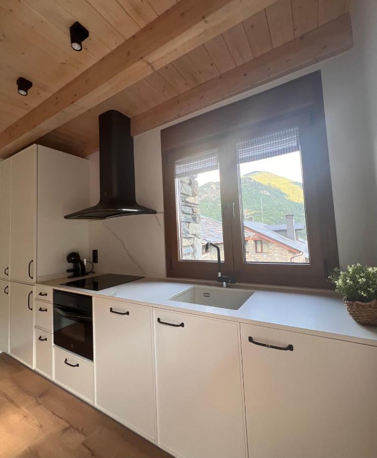 Apartamentos Turisticos: Tu Casa En Sahun Extérieur photo