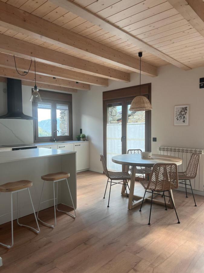Apartamentos Turisticos: Tu Casa En Sahun Extérieur photo