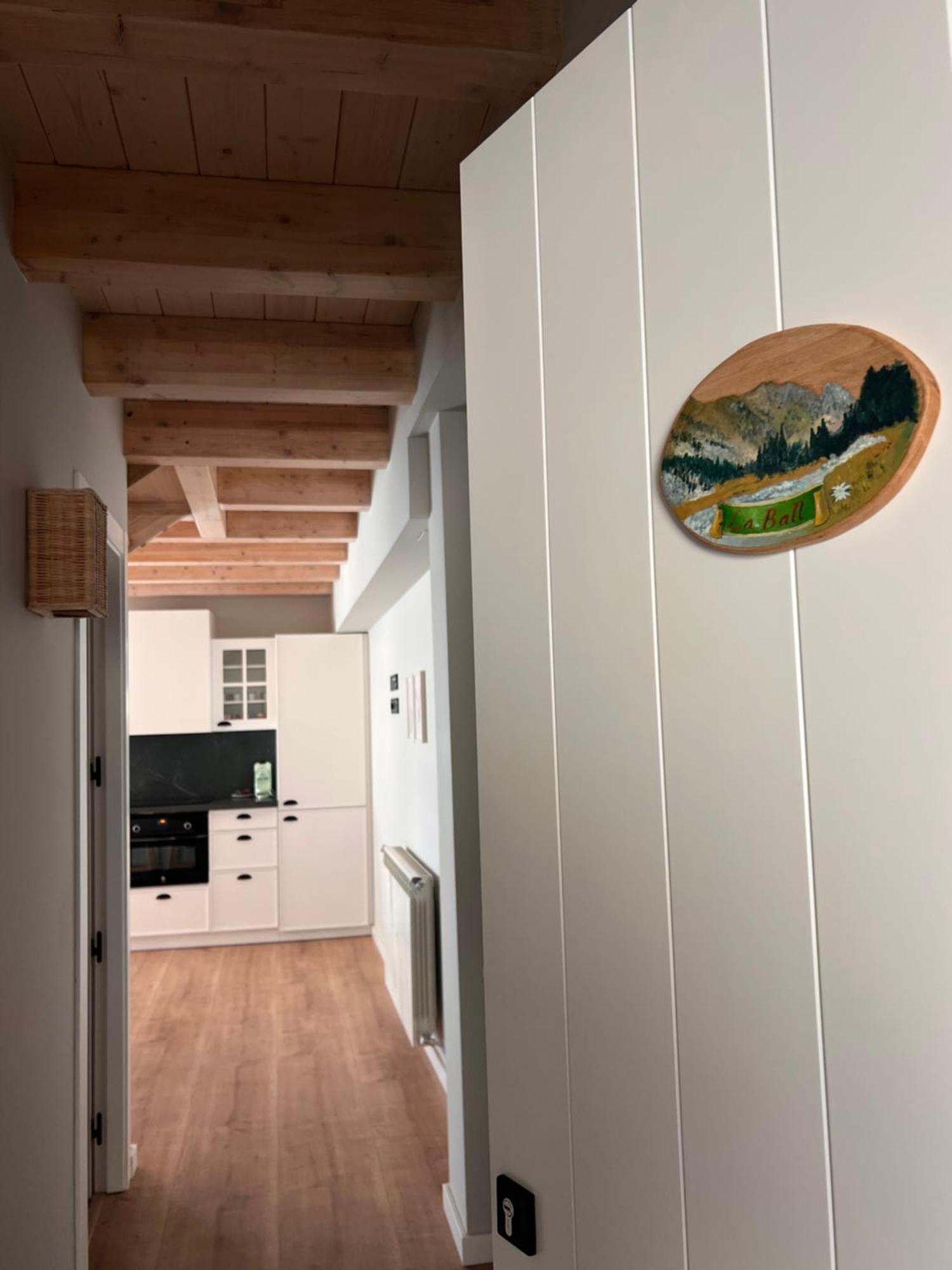 Apartamentos Turisticos: Tu Casa En Sahun Extérieur photo